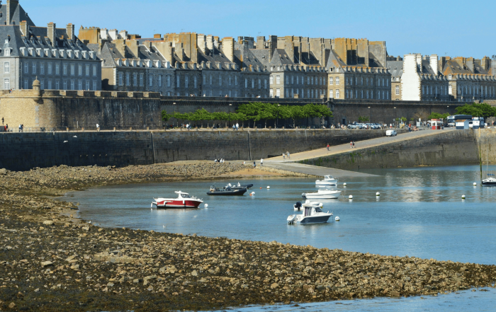 vue sur la fortification de saint malo