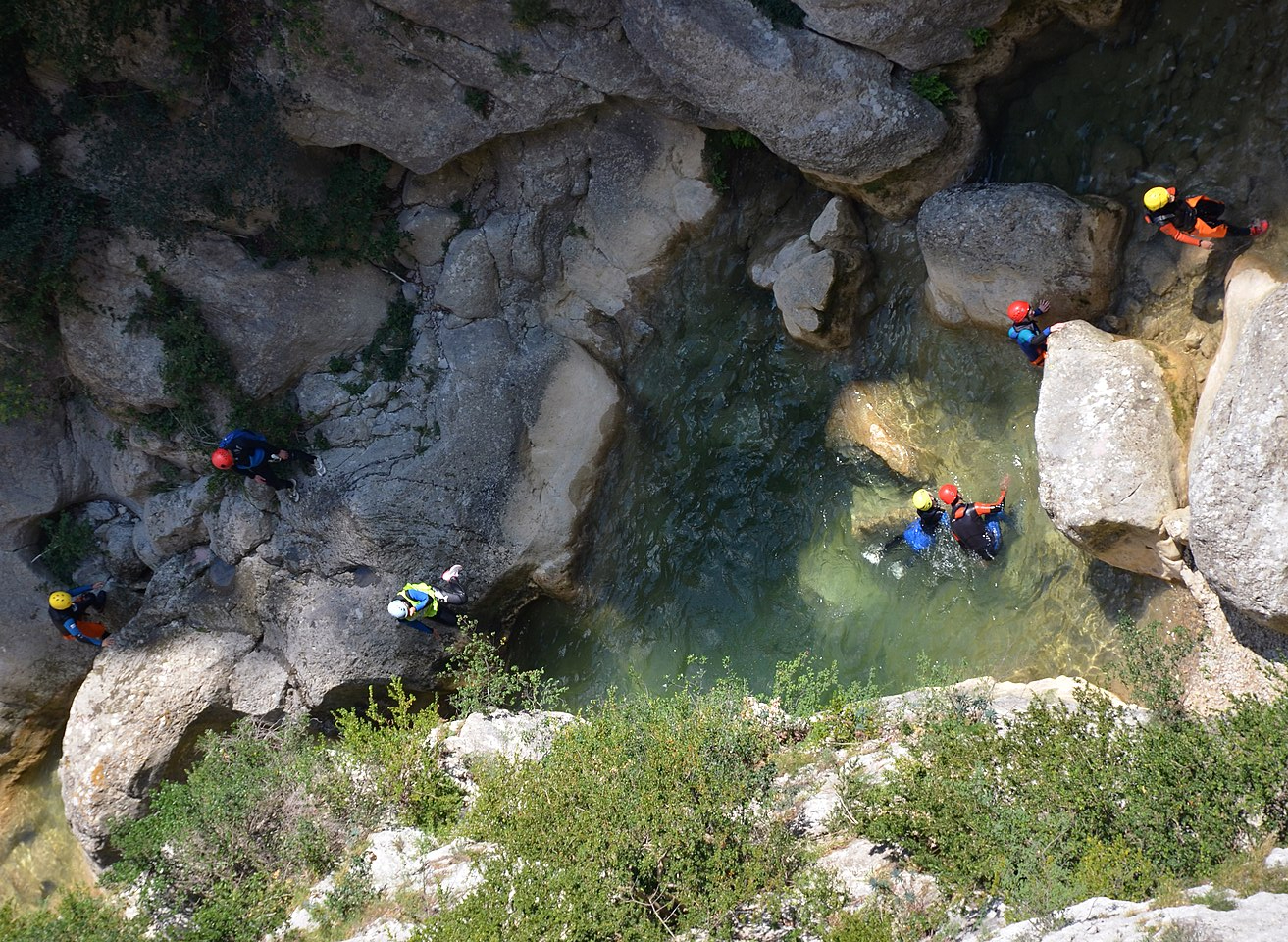 Canyonisme dans les gorges de Galamus.