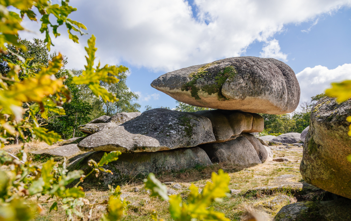 Magnifique paysage en Creuse avec les Pierres Jaumatres