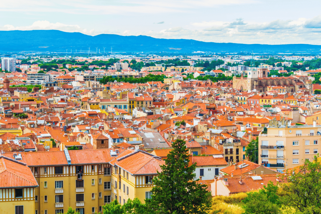 vue aérienne de la ville de Perpignan